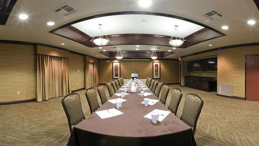 Red Lion Inn & Suites Mineral Wells Buitenkant foto