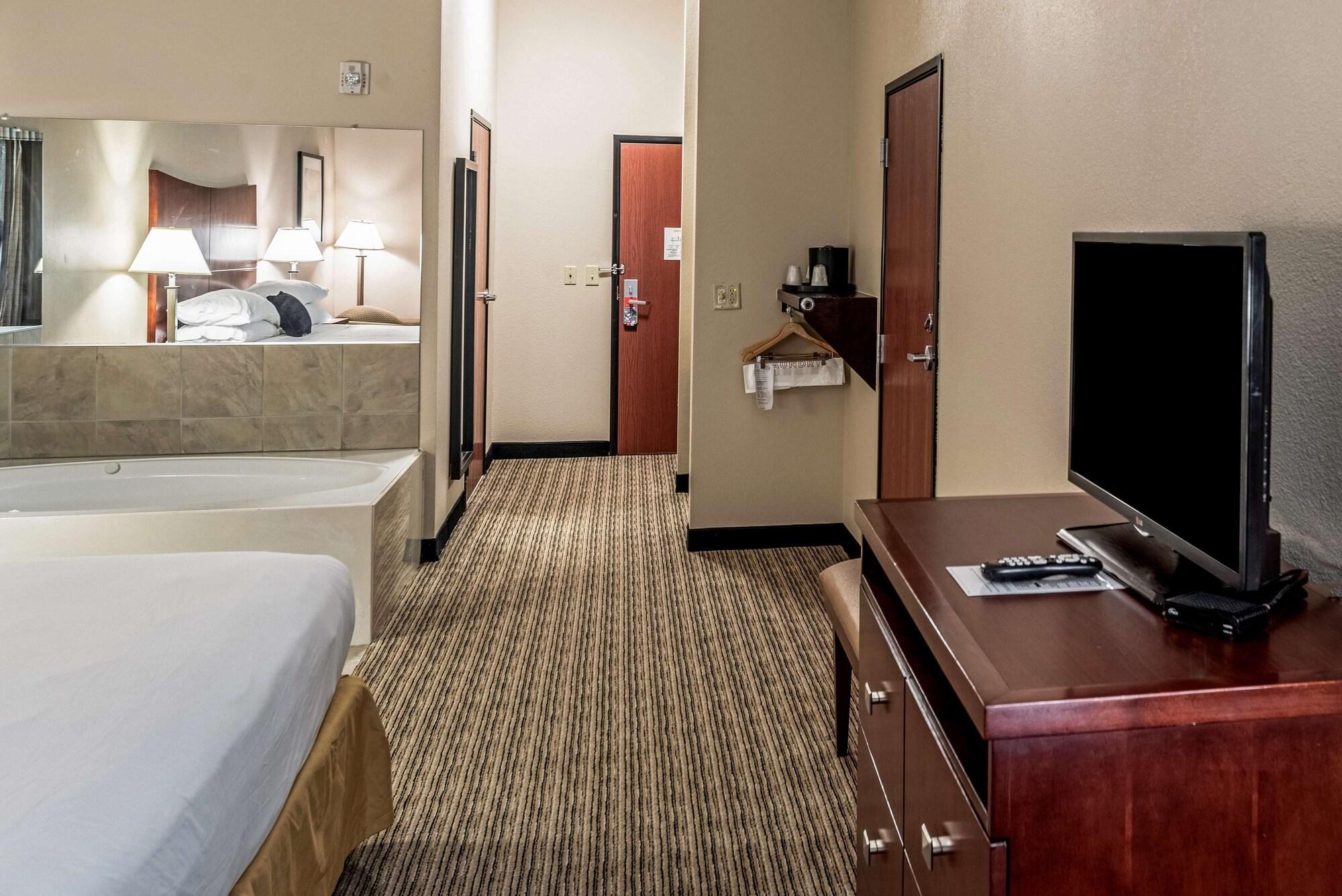 Red Lion Inn & Suites Mineral Wells Buitenkant foto