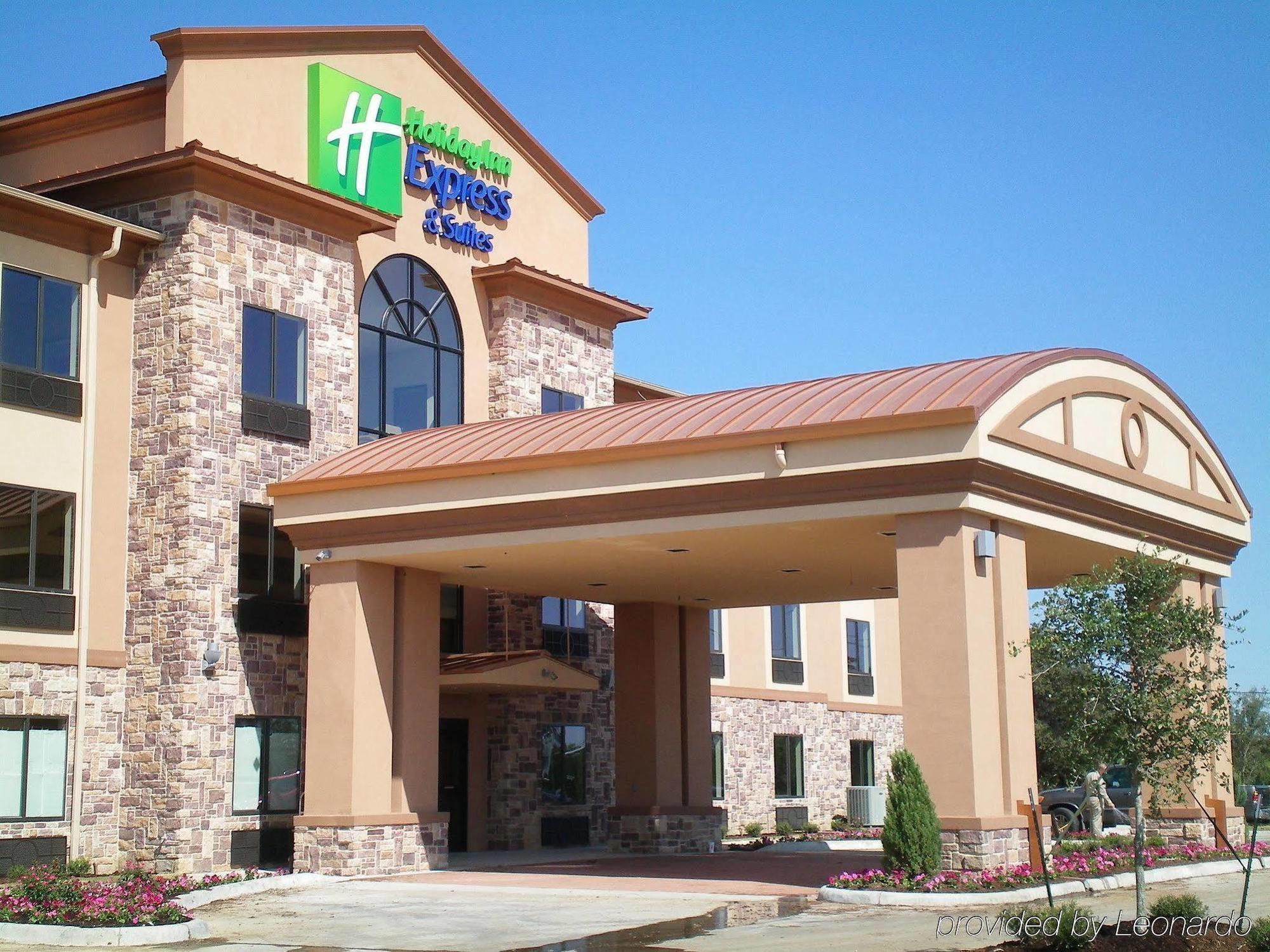 Red Lion Inn & Suites Mineral Wells Buitenkant foto