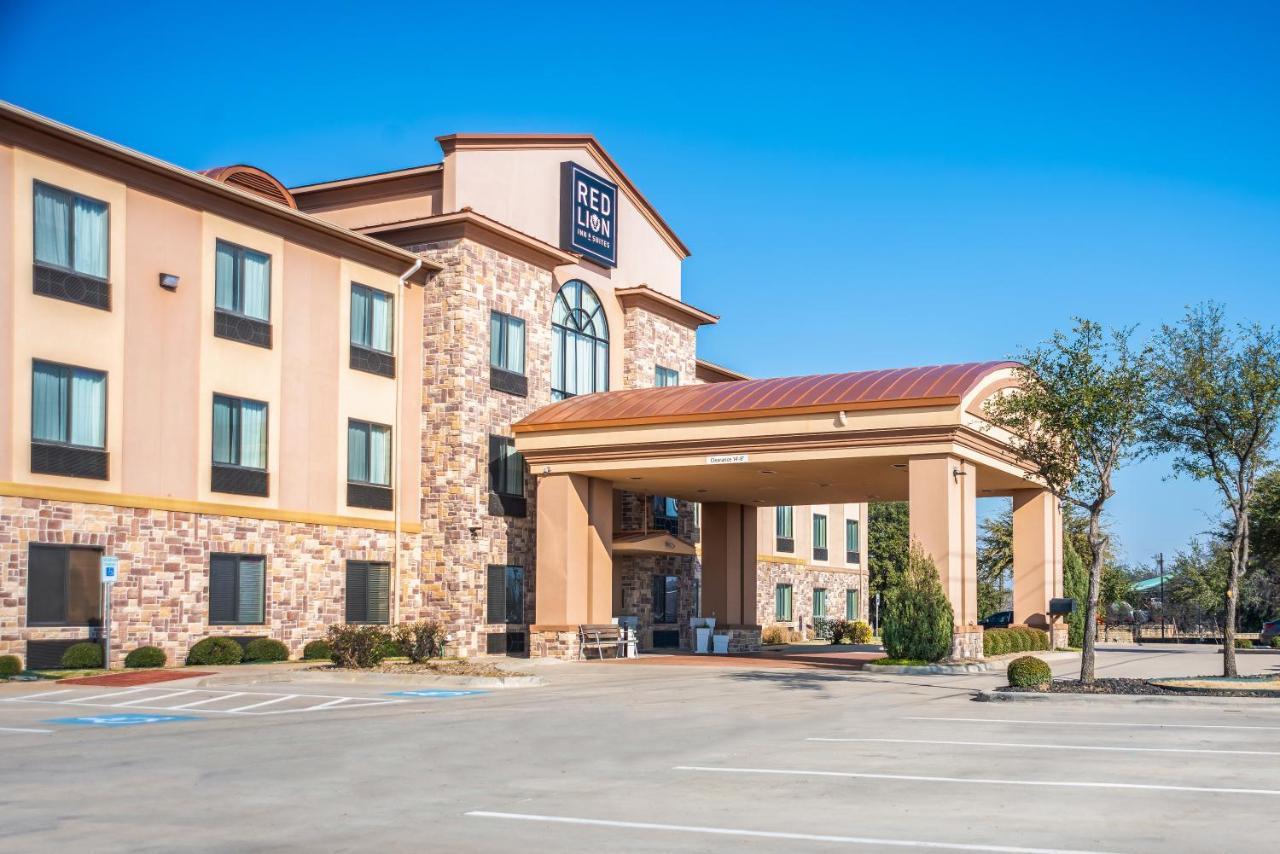 Red Lion Inn & Suites Mineral Wells Buitenkant foto